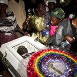 ◆同性愛者の顔写真・氏名・住所を掲載して「処刑しろ」と煽るウガンダ