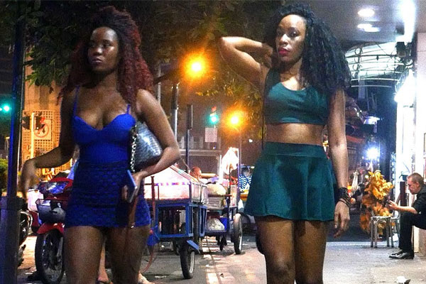 ◆タイの売春地帯に定着するか？　アフリカ系黒人セックスワーカーたち