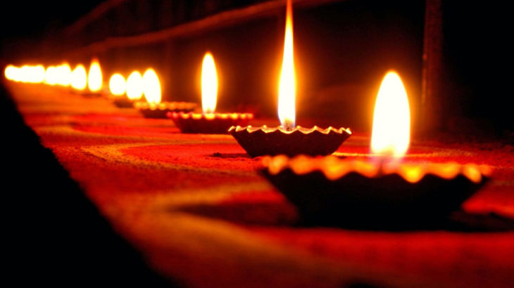 ディワリ。インドが一年で最もロマンチックになる「光の祭り」