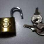 ◆南京錠をハックする。鍵を使わずに開ける３つの方法とは